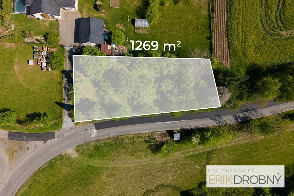 Prodej stavebního pozemku 1269 m²